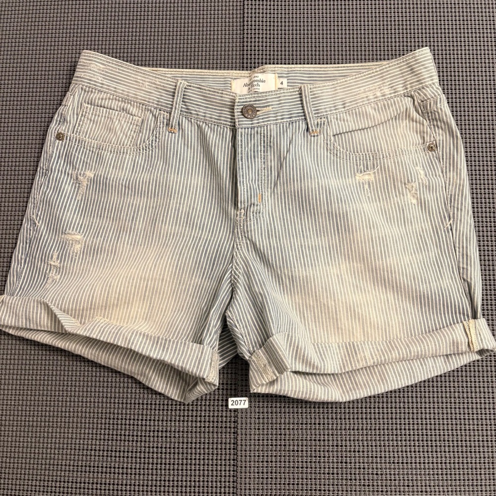 Abercrombie & Fitch Blue White Striped Distressed Cuffed Denim Shorts Womens 4
